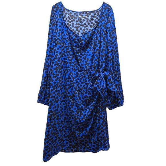 NWOT AVA & VIV POLKA-DOT FRONT WRAP DRESS MADE WITH RECYCLED MATERIALS SZ.2X - Picture 3 of 5